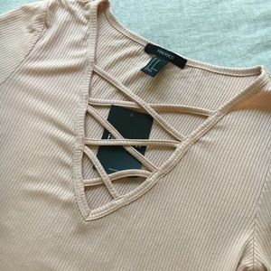 NWT Cropped ribbed long sleeve shirt